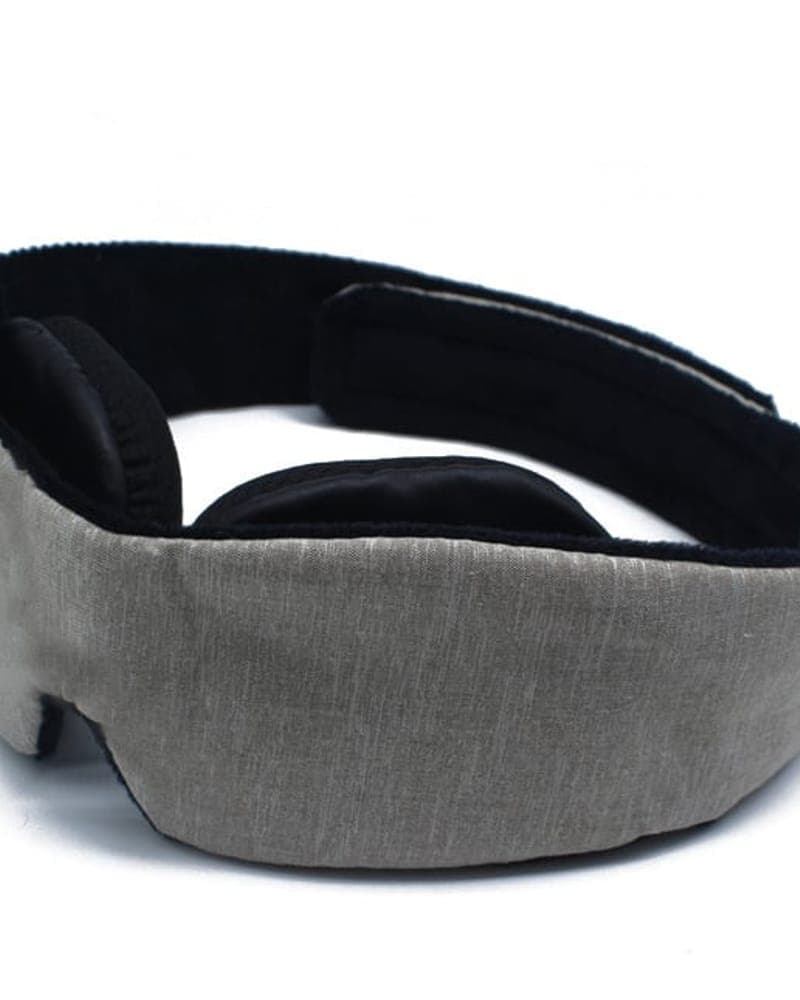 Contoured eye mask, view 2